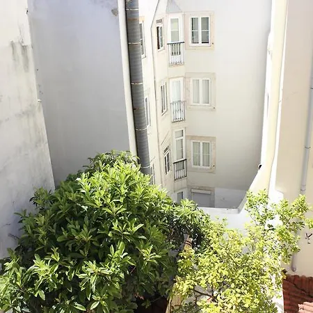 Chiado 3* Лиссабон