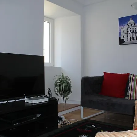 Гостевой дом Chiado 3*